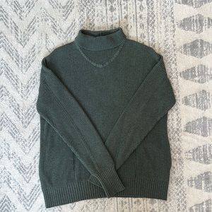 Lululemon turtle neck with pockets